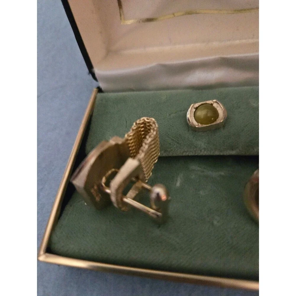 Vtg. Swank Gold-Tone Green Moonstone Cufflinks/Tie  Pin Set (B-1)